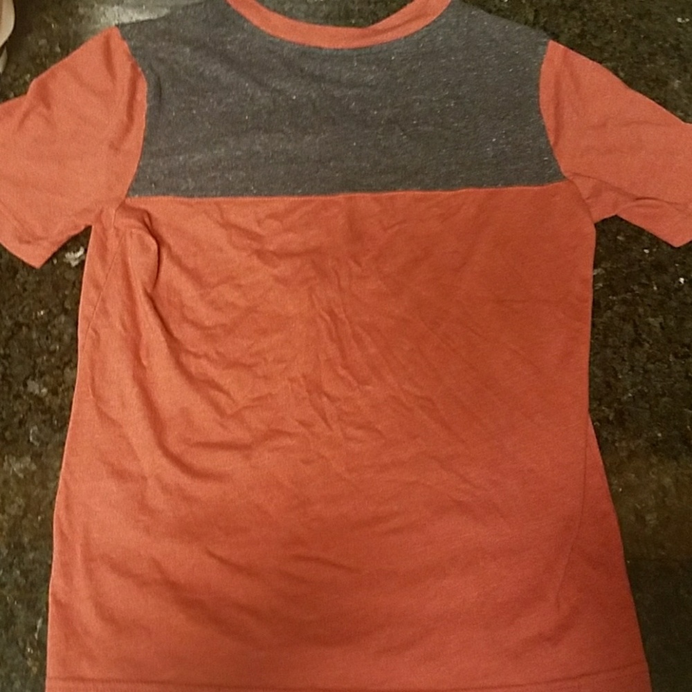 Shirt - Picture 2 of 3